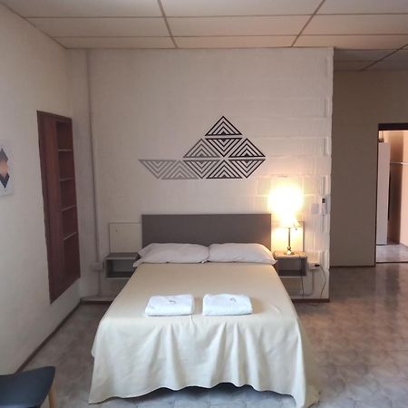 Atenea Departamentos Temporarios Villa María Eksteriør bilde